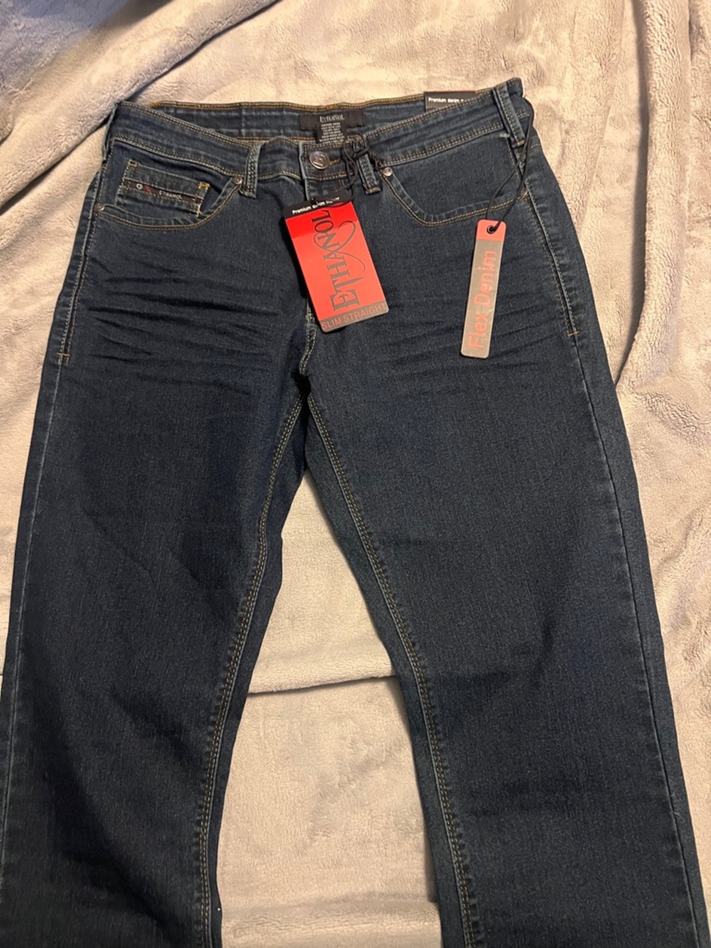 Etnies Dark Wash Relaxed Men’s Jeans